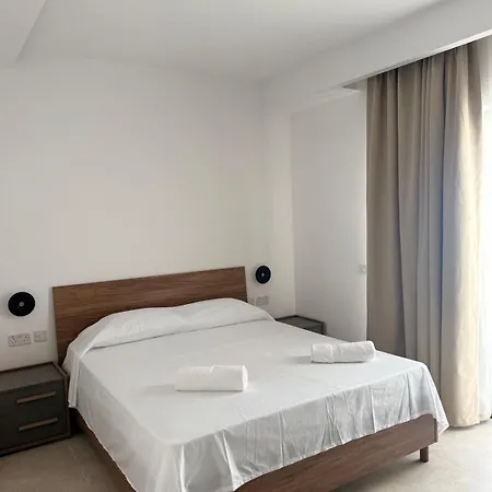 Swieqi Collection, Lux 3br Terrace I, St Julians 아파트 *